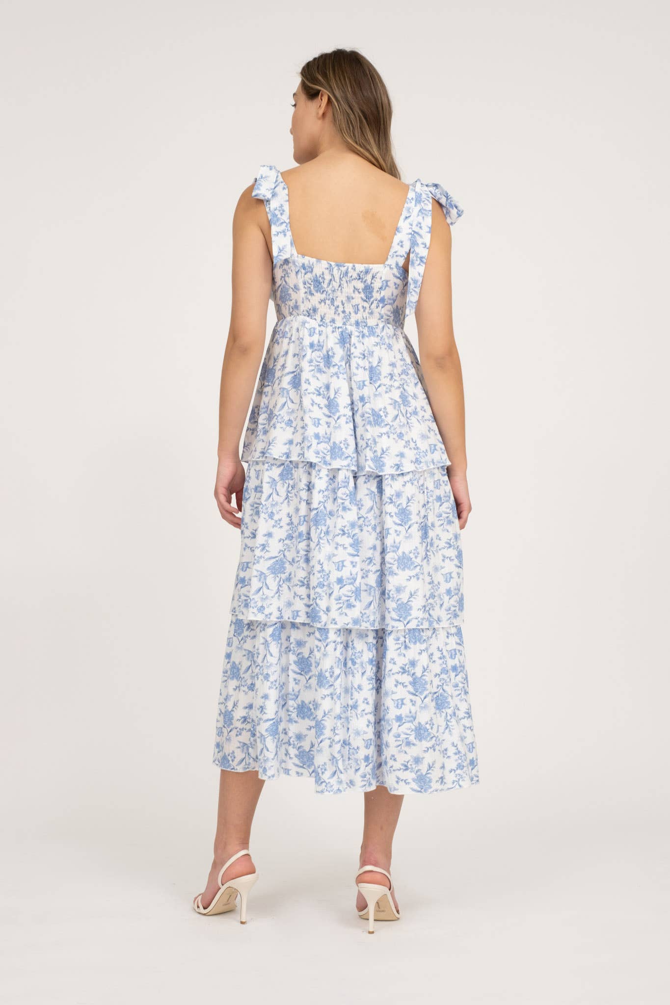 FLORAL TIE STRAP RUFFLE TIERED MIDI DRESS: BLUE MULTI
