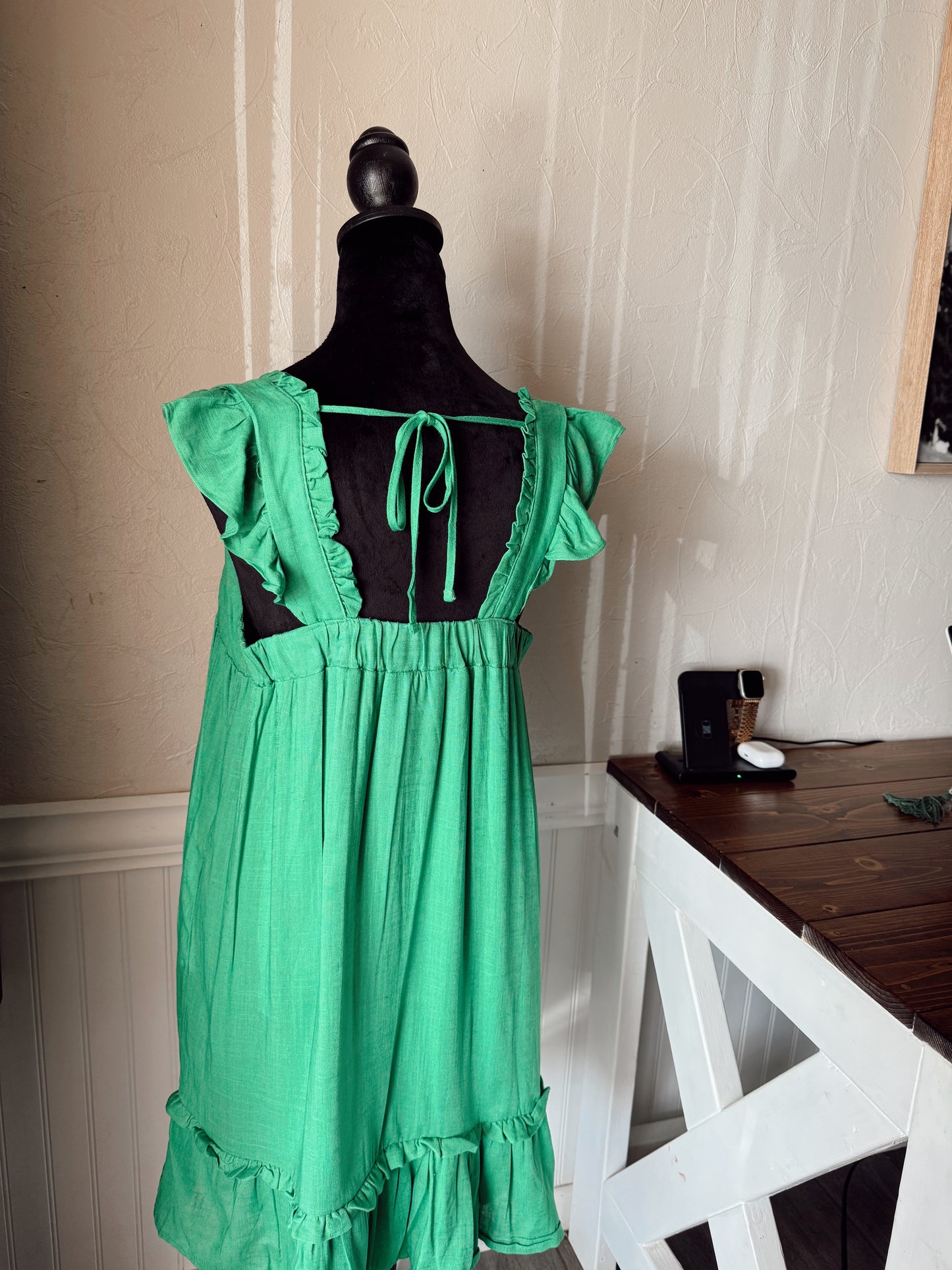 ND31184-Ruffled Solid Linen Backless Mini Dress: Green / S-M-L/2-2-2