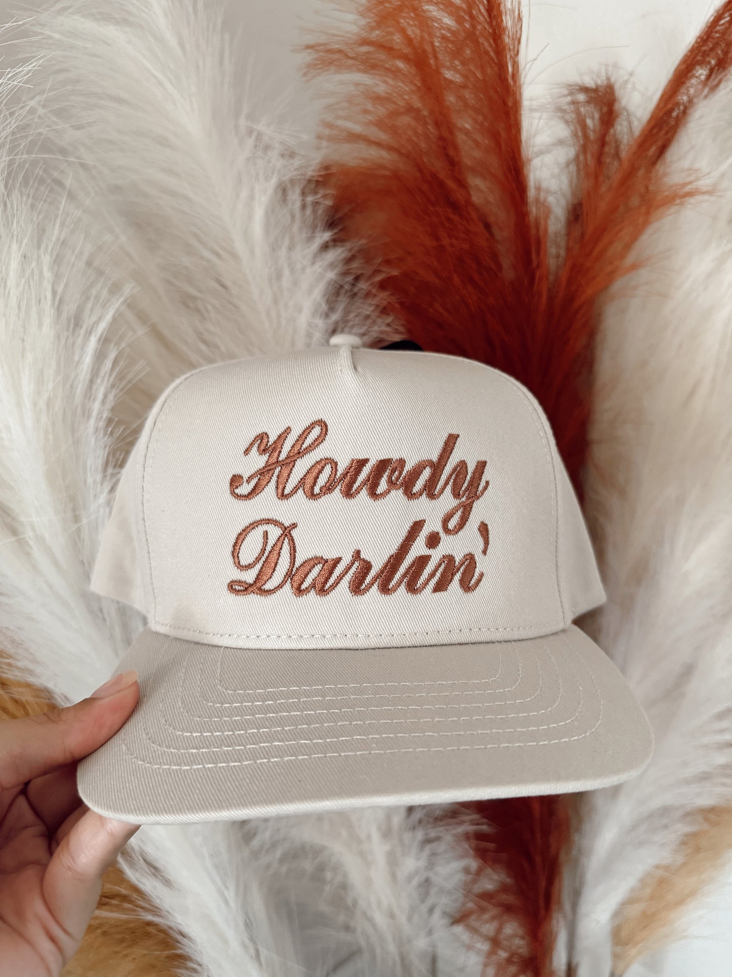 Howdy Darlin Text Designed Embroidery Baseball Cap: PUTTY / ONE SIZE